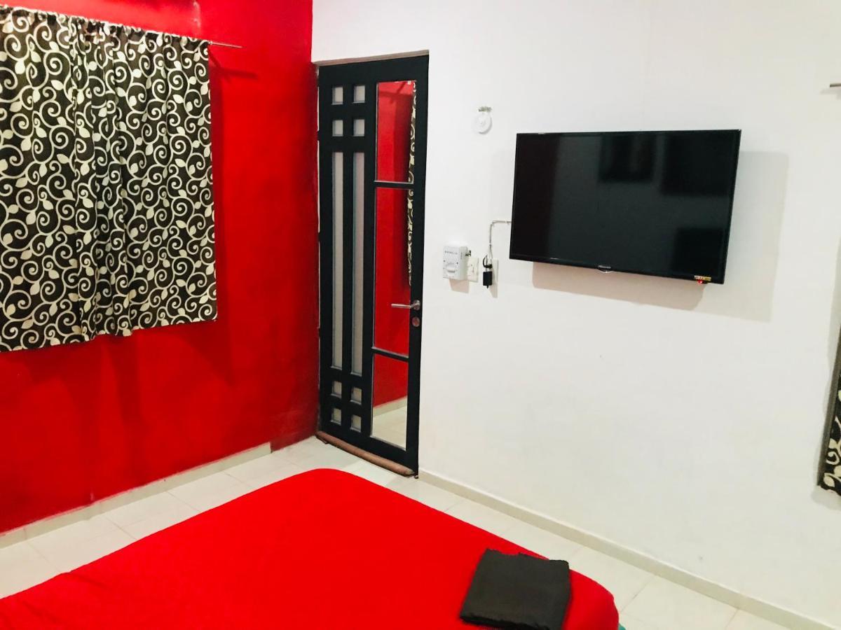 Апартаменты Casa Lili 2: Luxurious/Amplio/Hot Water/Economic/Wifi/Tv Вальядолид Экстерьер фото