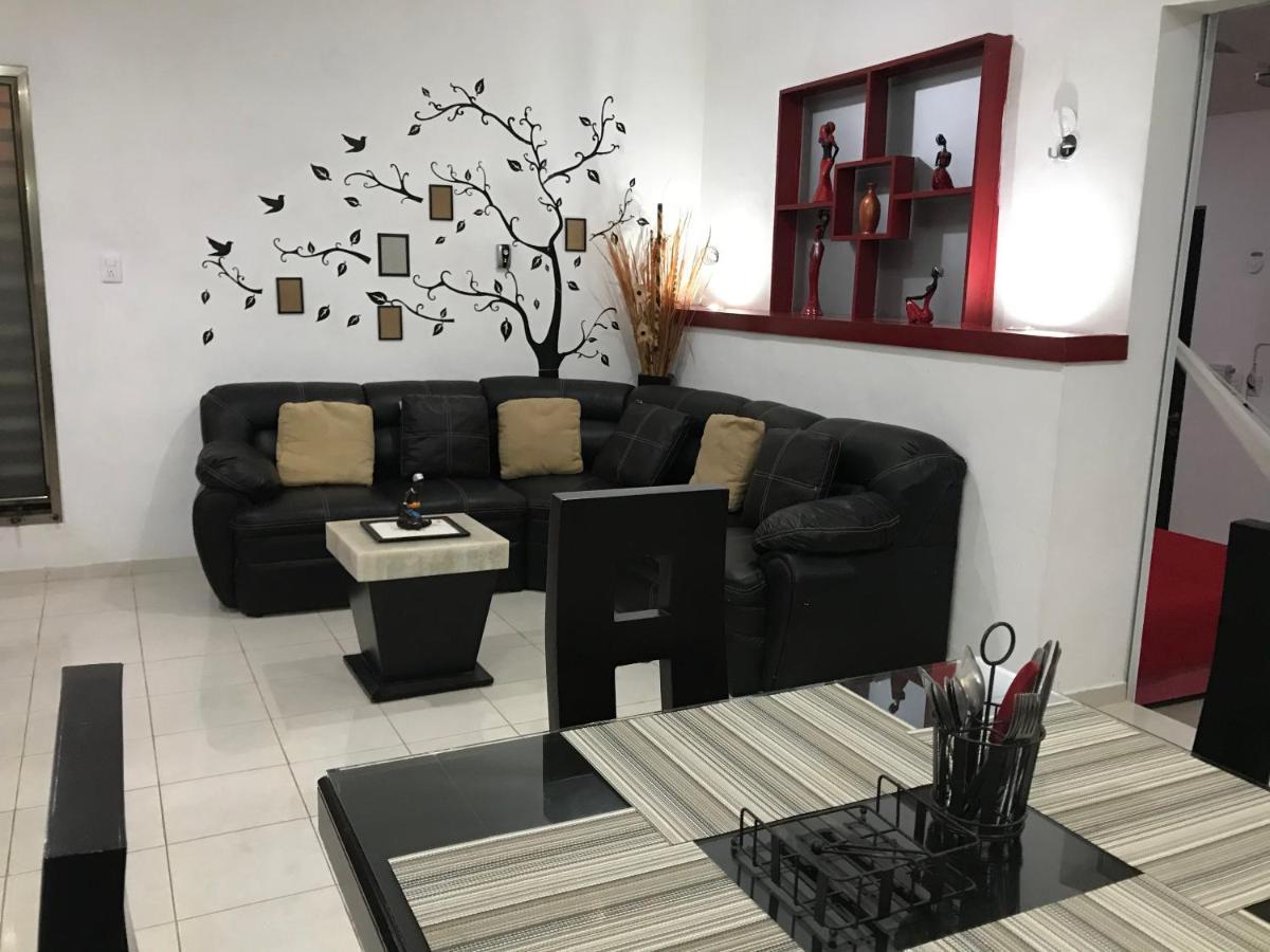 Апартаменты Casa Lili 2: Luxurious/Amplio/Hot Water/Economic/Wifi/Tv Вальядолид Экстерьер фото