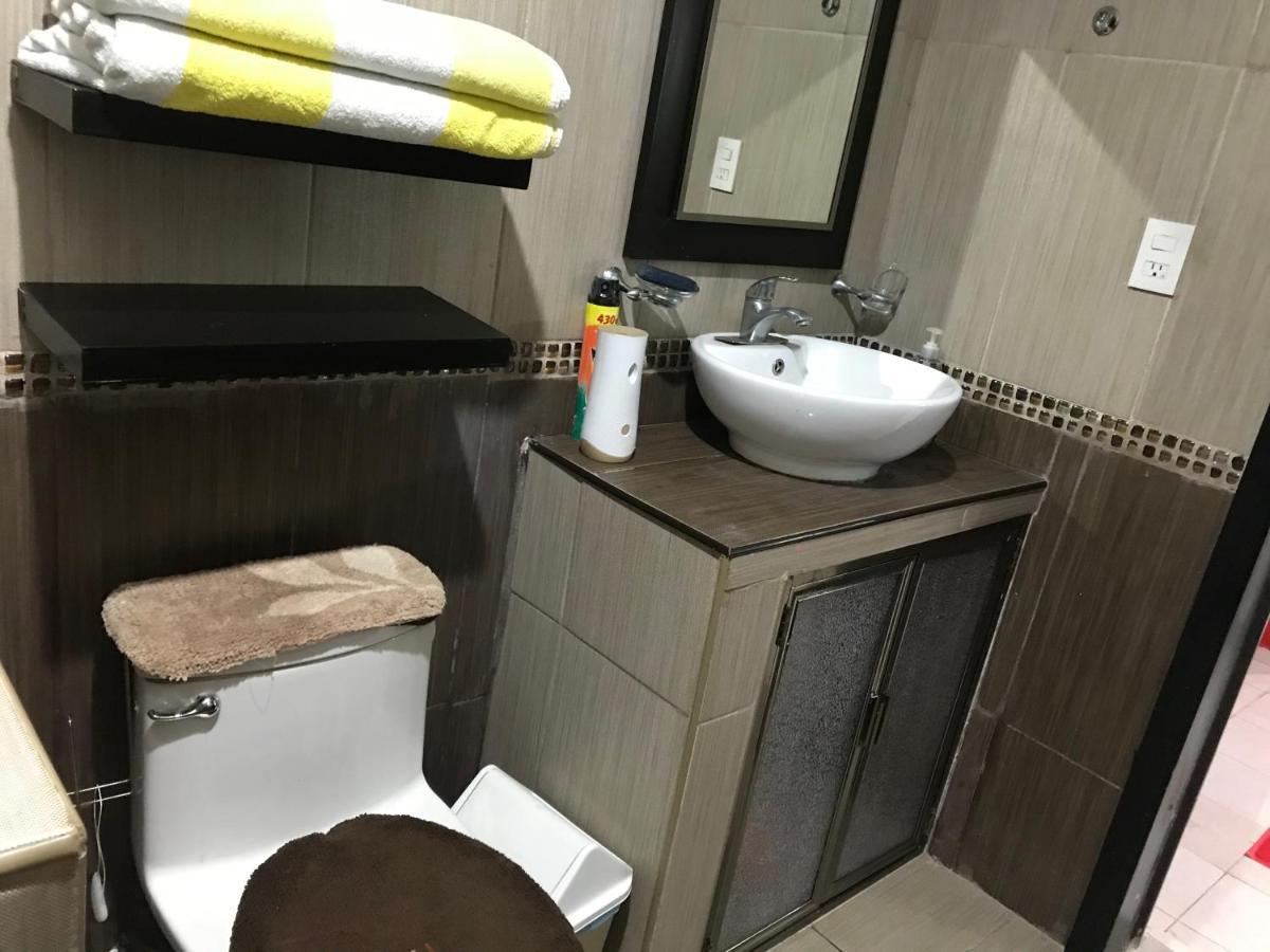 Апартаменты Casa Lili 2: Luxurious/Amplio/Hot Water/Economic/Wifi/Tv Вальядолид Экстерьер фото