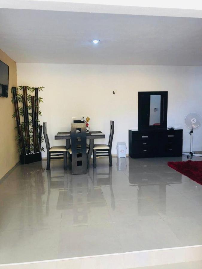 Апартаменты Casa Lili 2: Luxurious/Amplio/Hot Water/Economic/Wifi/Tv Вальядолид Экстерьер фото
