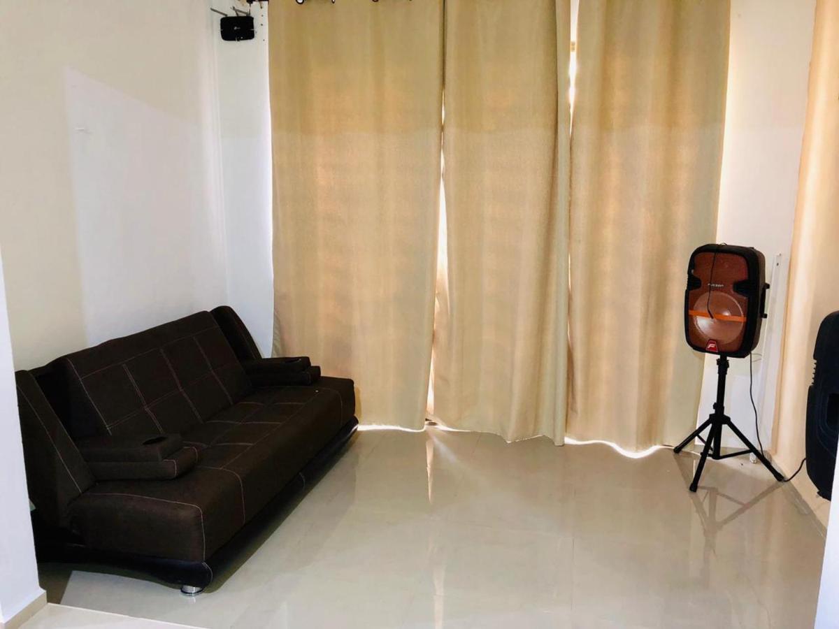 Апартаменты Casa Lili 2: Luxurious/Amplio/Hot Water/Economic/Wifi/Tv Вальядолид Экстерьер фото